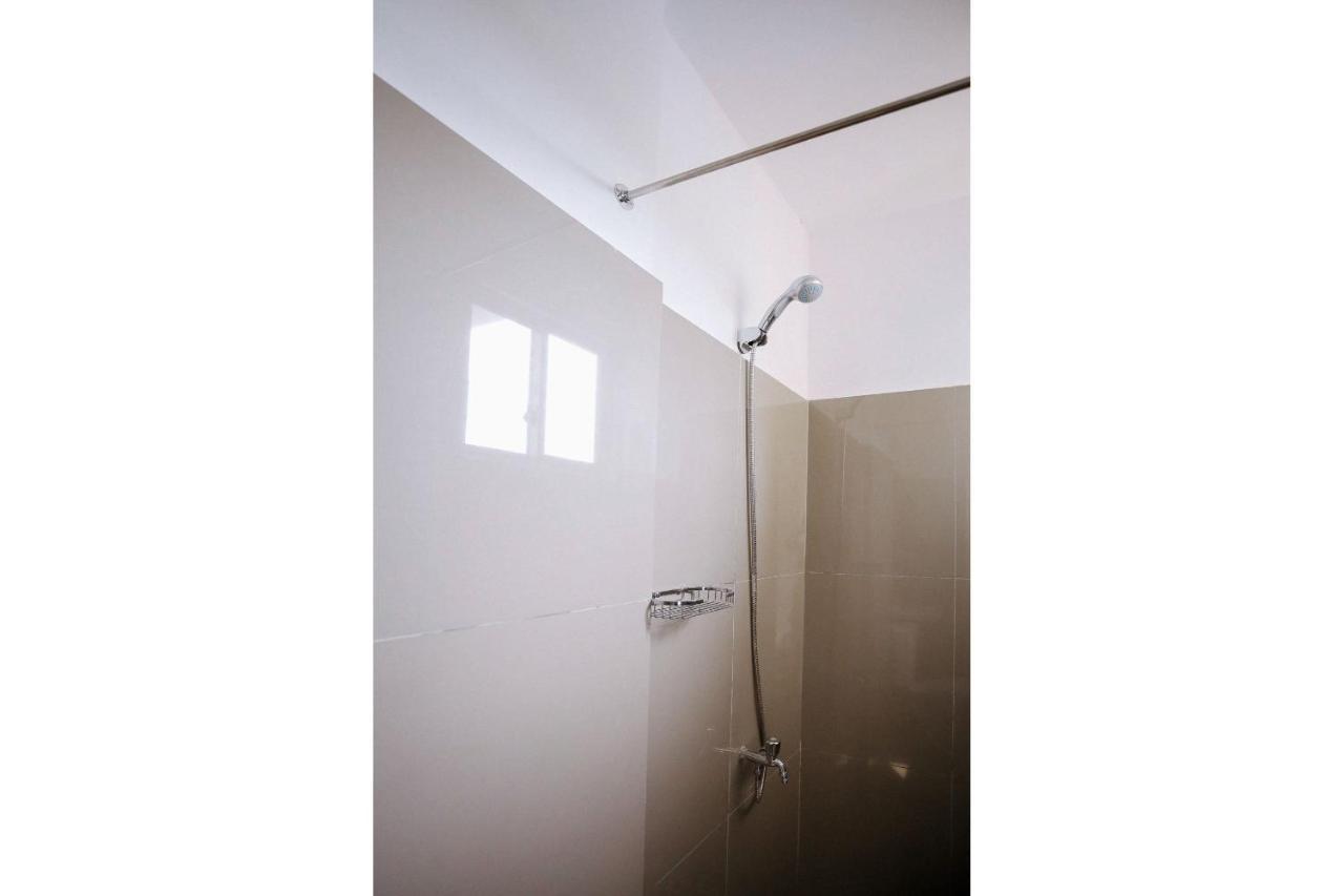 Oyo 789 Abn Residences 巴科洛德 外观 照片