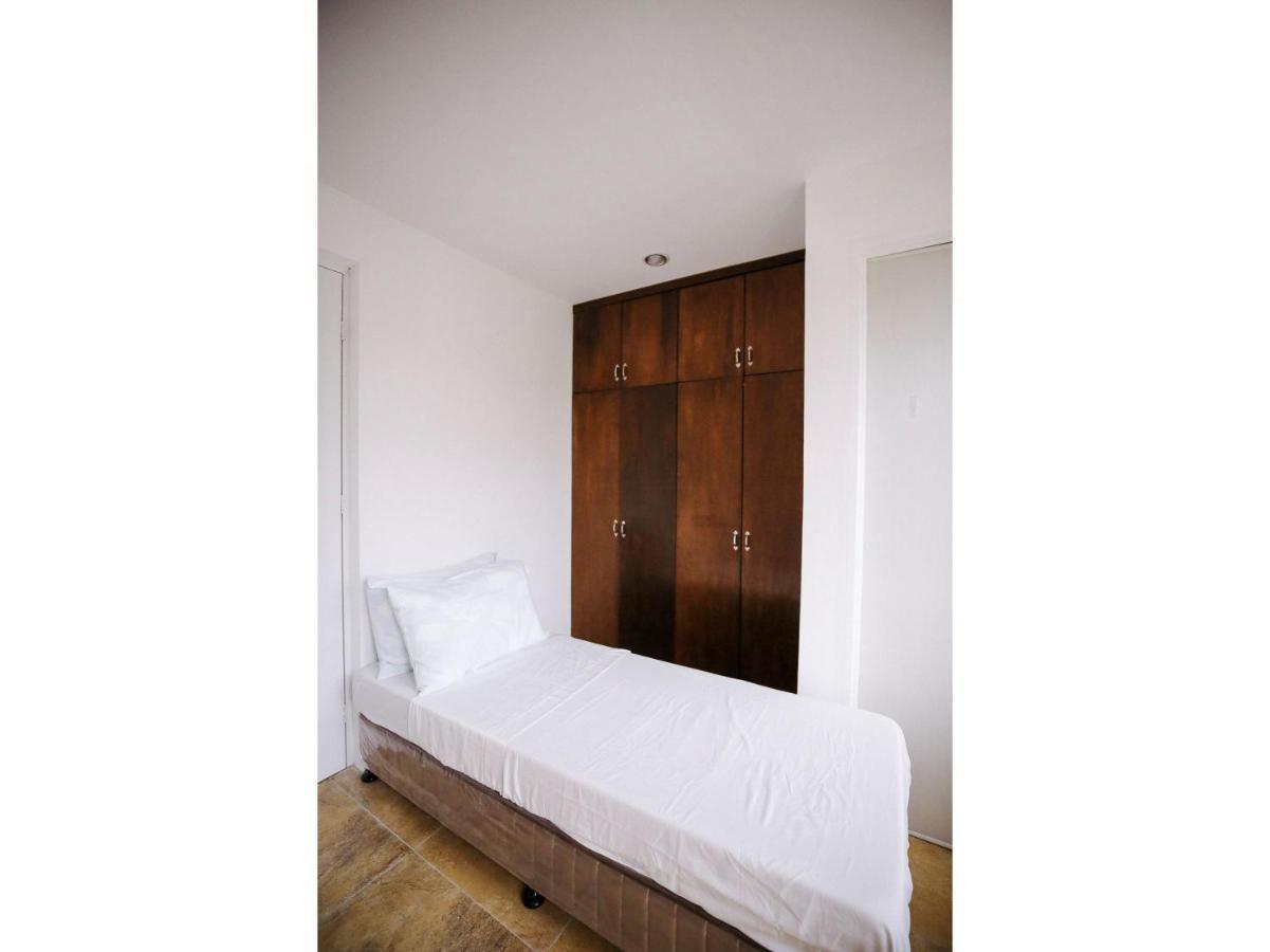 Oyo 789 Abn Residences 巴科洛德 外观 照片